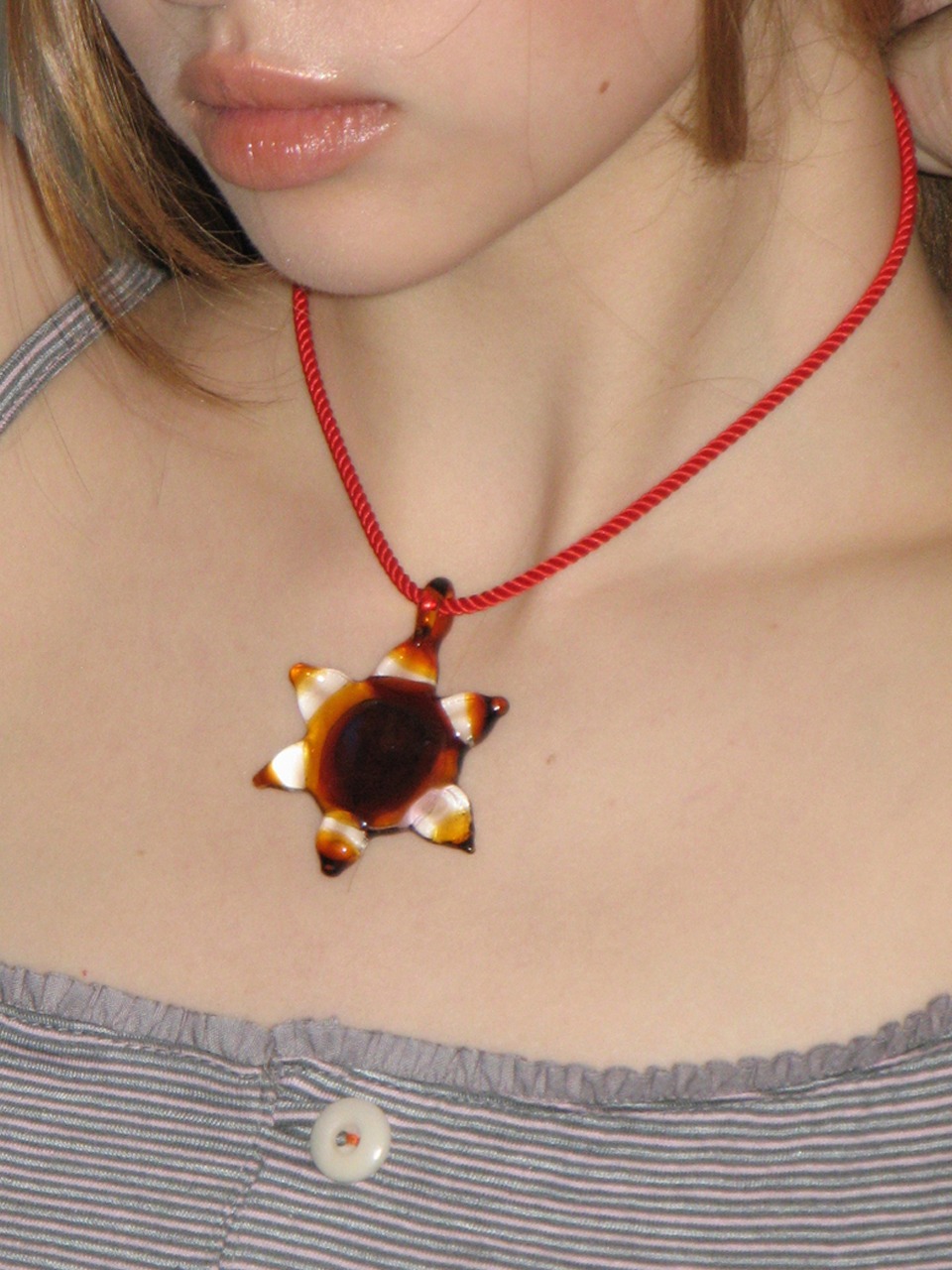 Solar Glass Necklace BROWN